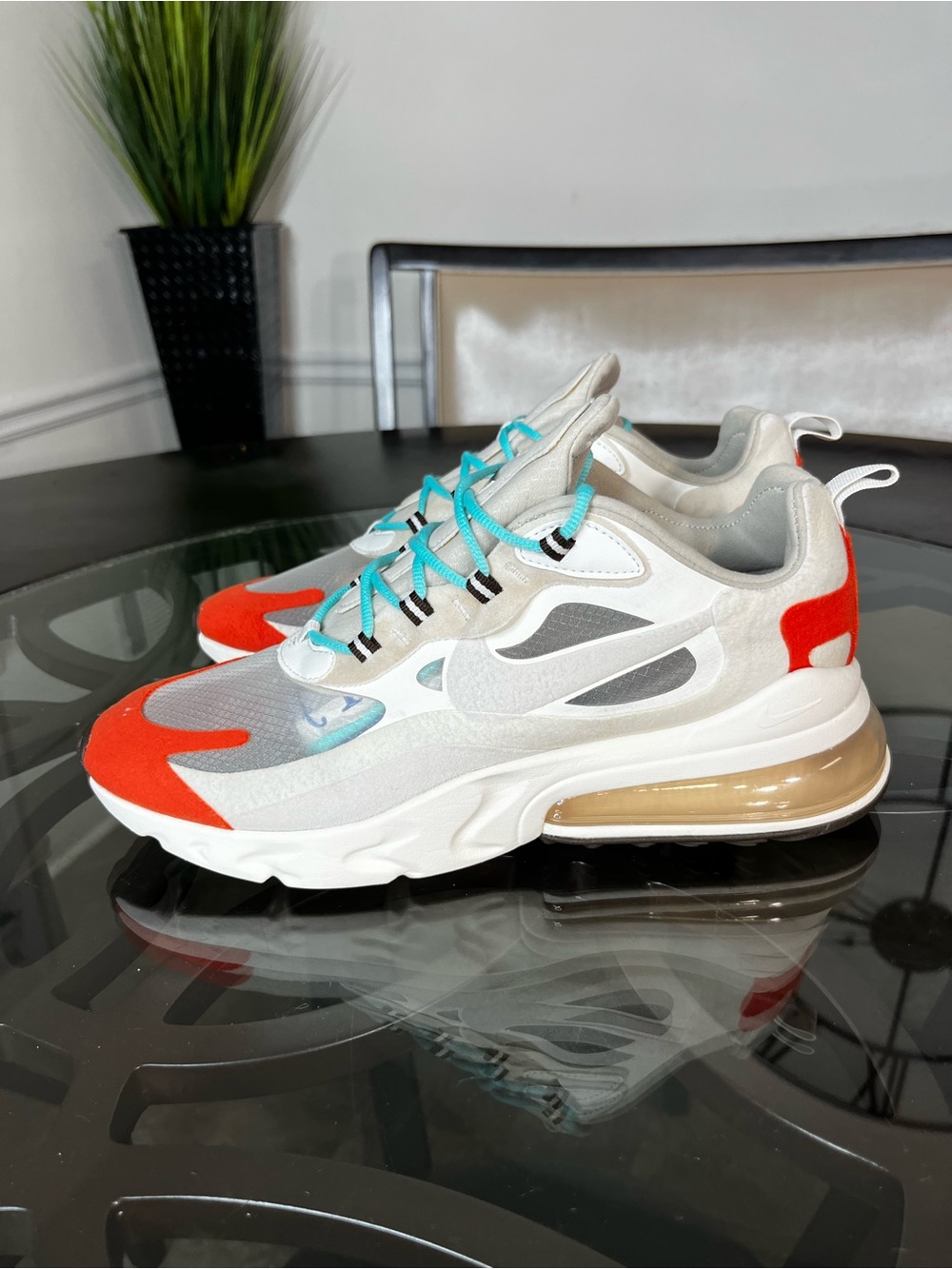 Nike Air Max 270 React Mid-Century Art Athletic Running
Sneakers Mens Sz 11